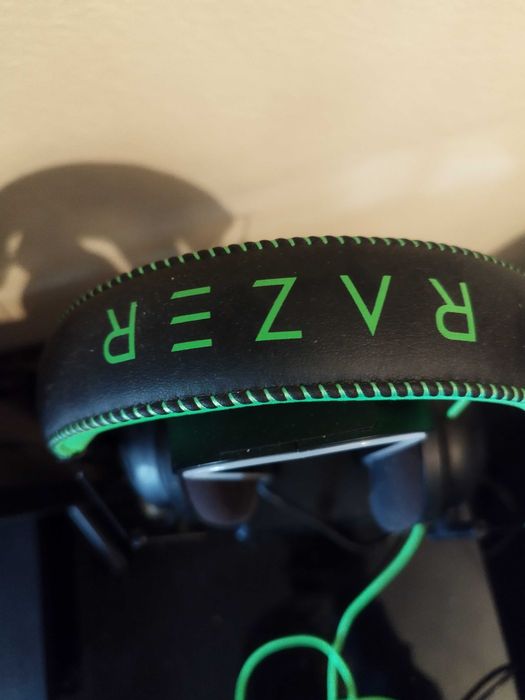 Auscultadores da Razer black shark v2