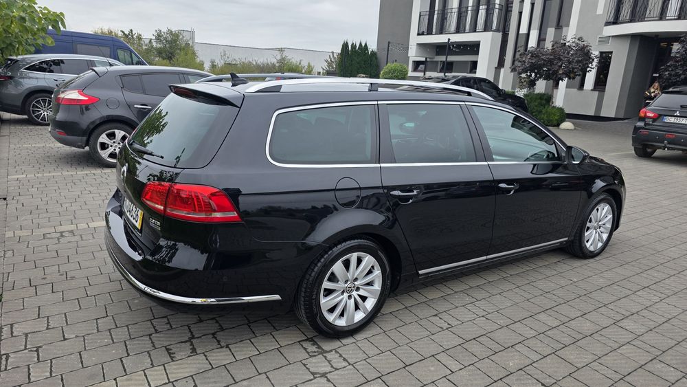 Volkswagen Passat B7 2.0TDI DSG Highline 2011