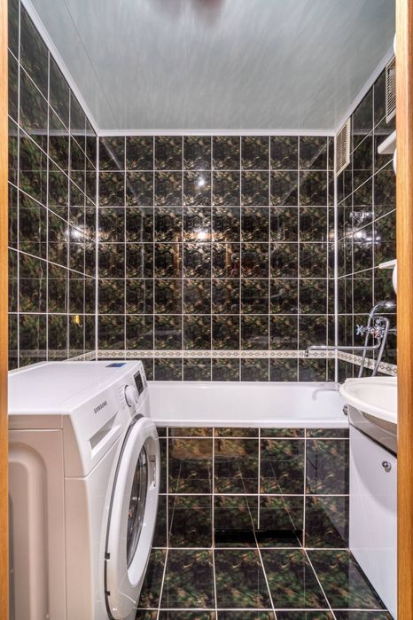 Пропоную для купівлі 3 кімнатну квартиру на вул.Леонтовича