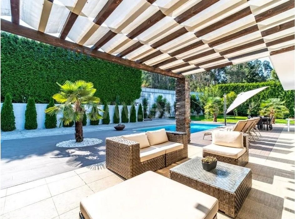 Moradia V5 em Cete, Paredes