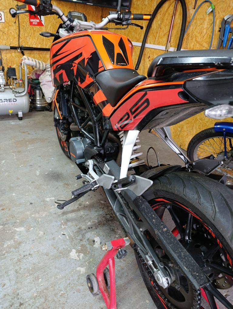 Motocykl KTM Duke 125