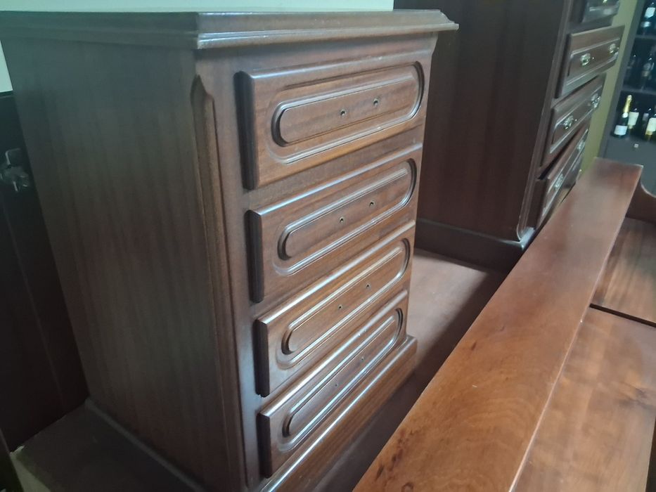 Estúdio crianca/ adolescente