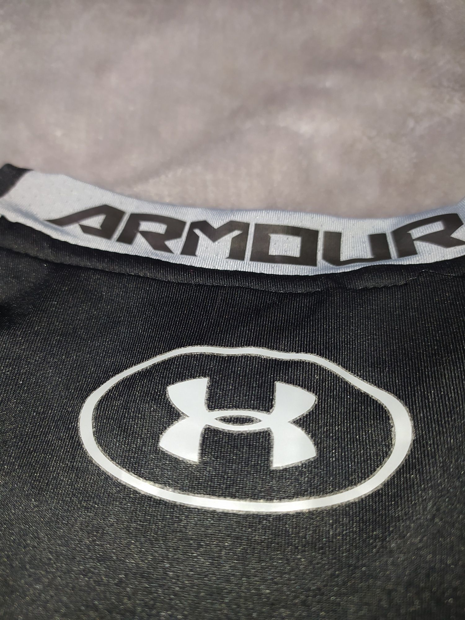 Under armour (M) compression fit лонгслів рашгард термокофта