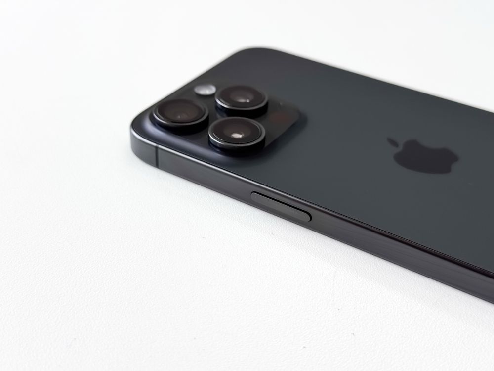 iPhone 15 Pro Max 1 TB Czarny Tytan jak Nowy 100% bateria Sklep Gwaran