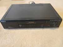 Leitor e Gravador de Cassetes VHS Sony SLV-E720