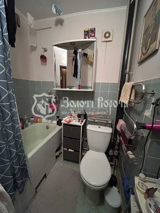 Кімната. Гарний стан. Парково-Сирецька, 3б, Сирець, Шевченківський р-н