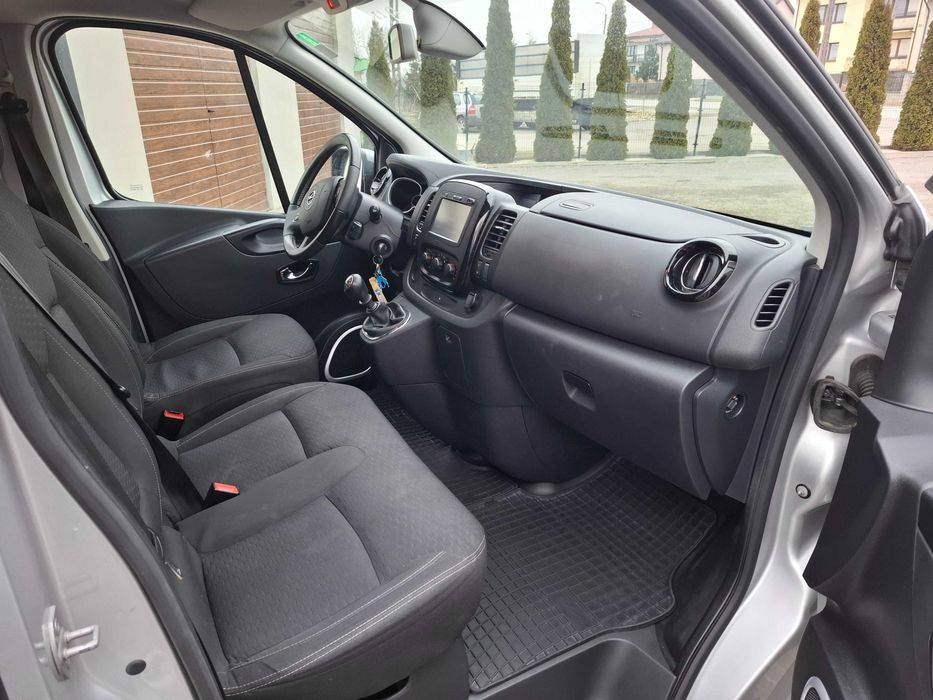 Wypozyczalnia busów osobowych i dostawczych długoterminowy