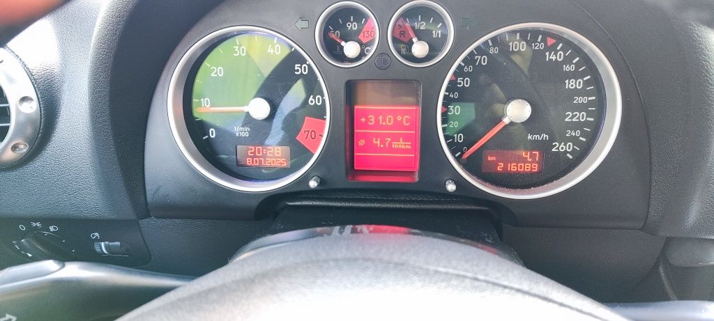 Audi TT 1,8T 180cv 2002 Nacional  (rev & rep 20vt garagem)