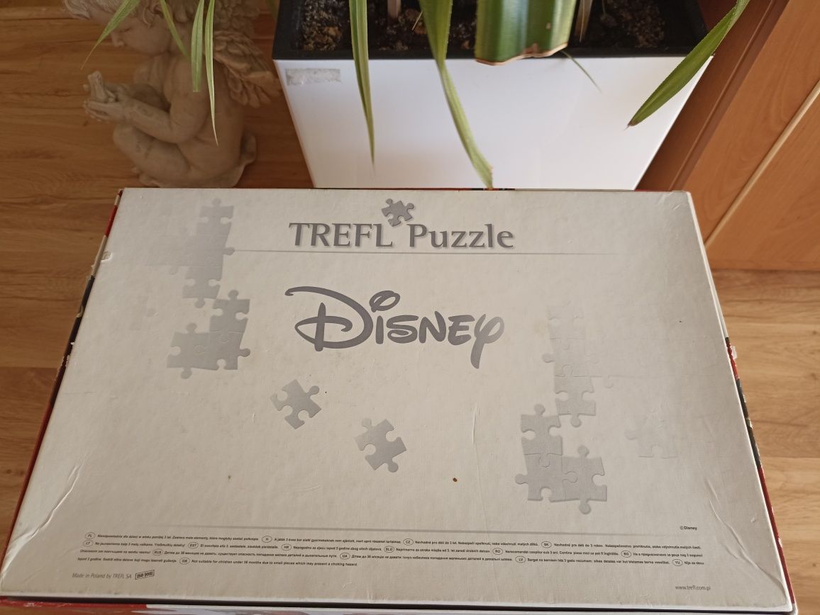 Puzzle gigant  Zygzak McQueen Disney