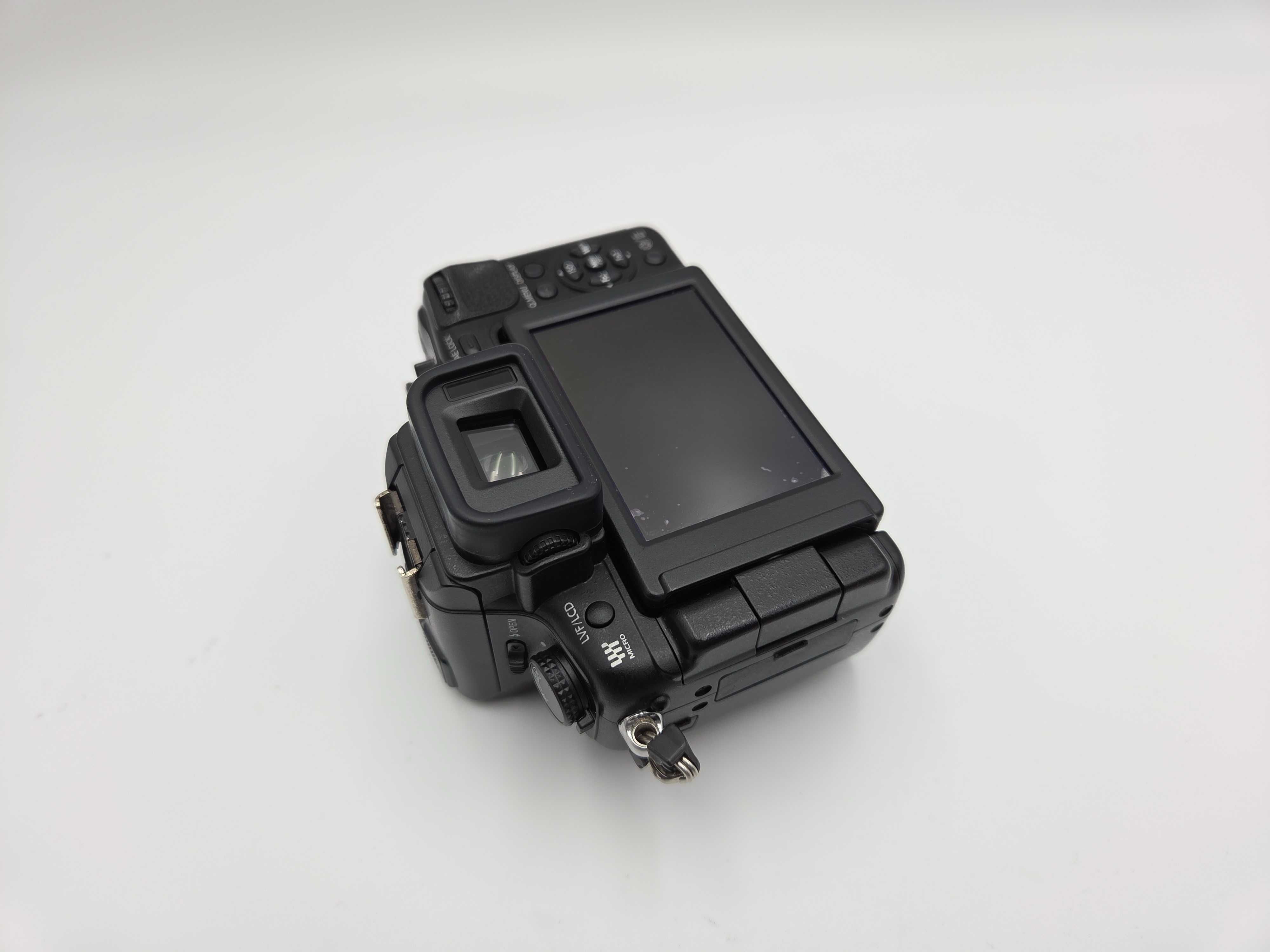 .Aparat Panasonic Lumix GH2 body - jak Olympus - mocowanie micro 4/3