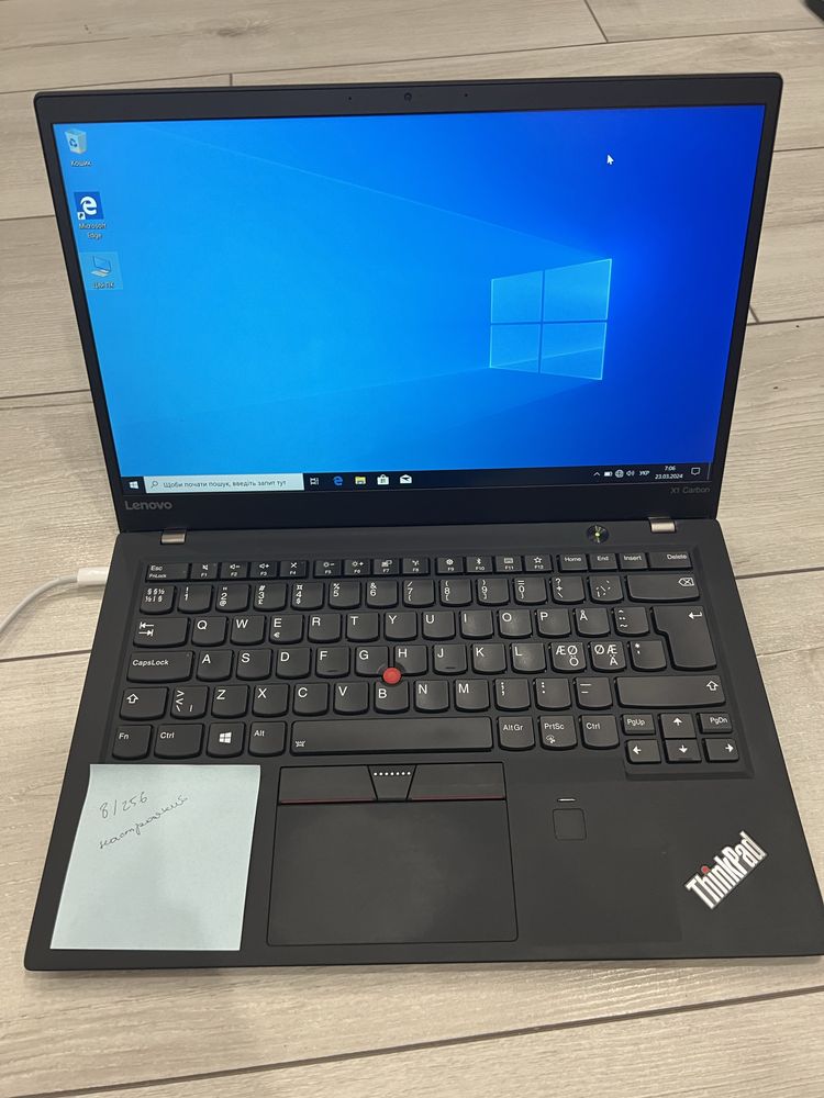 Ноутбук Lenovo thinkpad x1 carbon i5 8ram ssd 256