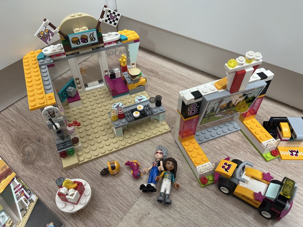 Lego Friends 41349 Wyscigowa restauracja