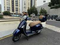 Vespa 300 GTS Super 2022