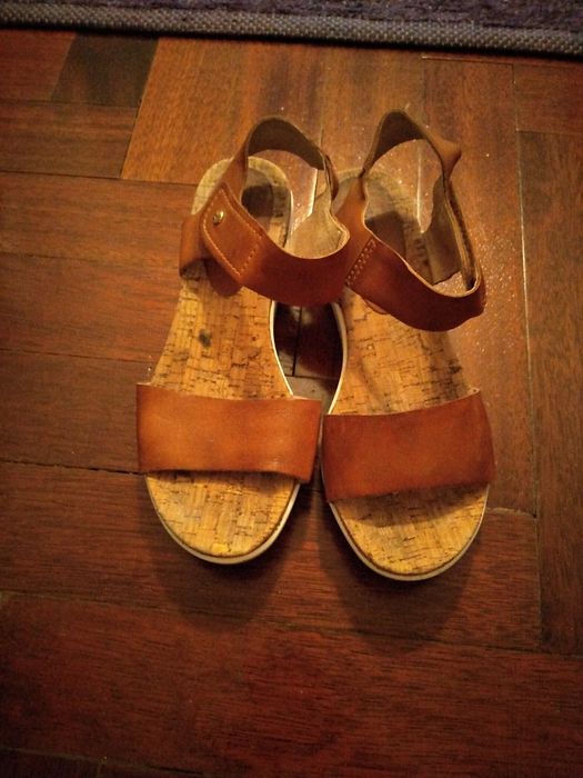 Sandálias Pikolinos