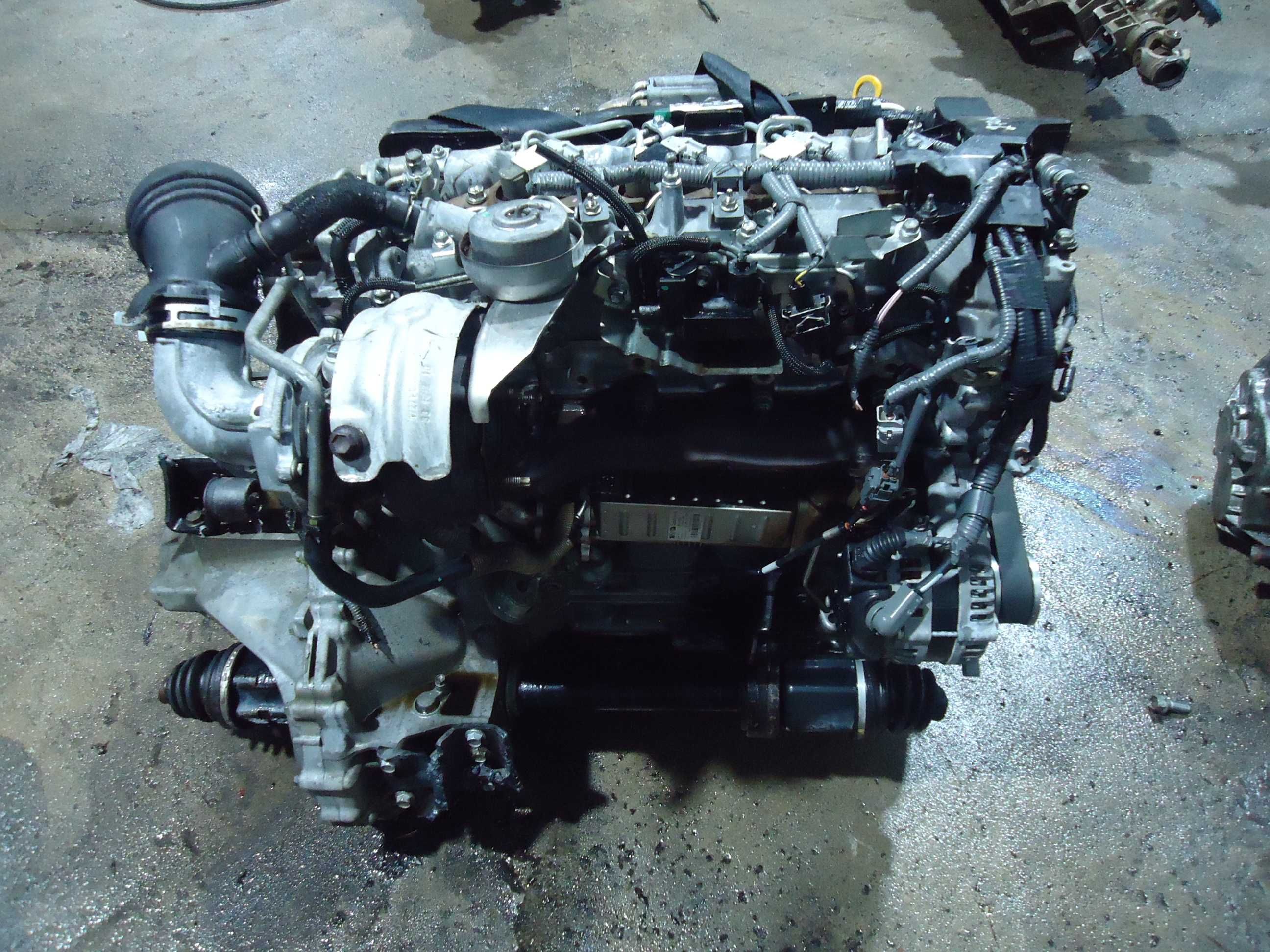 Motor Toyota Avensis T27 2.0 D4d 125cv (1AD-FTV) de 2010
