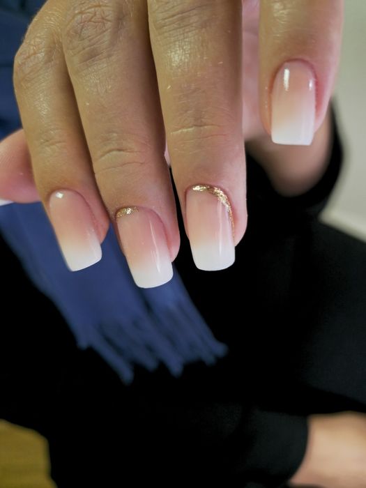 Манікюр, нарощення, педикюр