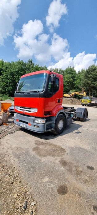 Renault premium lander