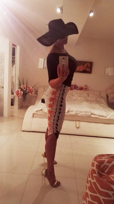 Spódnica lycra skóra wzory etno boho LA MANIA od projektantki ołówkowa