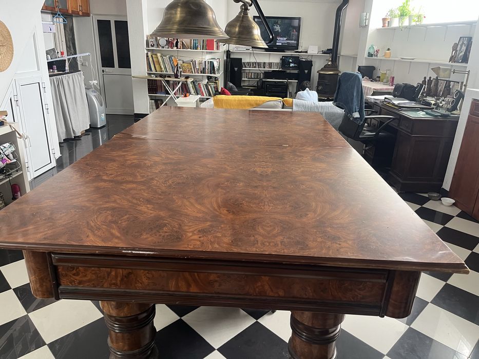 Mesa de snooker para venda em bom estado