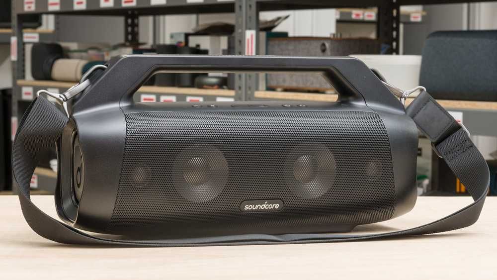 Coluna Soundcore motion boom plus Bluetooth usb c Nova