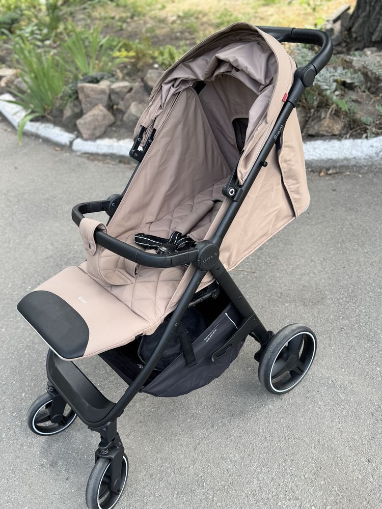 Продам коляску прогулку Carrello Bravo