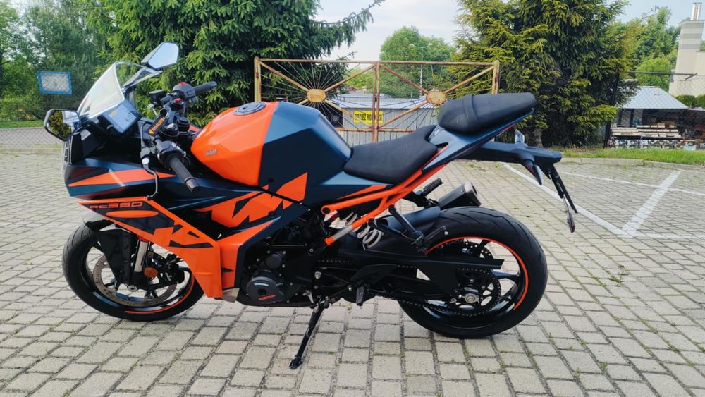 KTM RC 390 kat.A2 2022r
