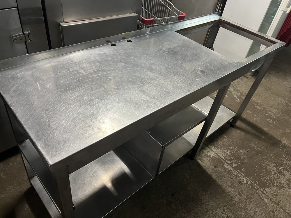 Escaparate em inox com abertura para embutir placa , etc