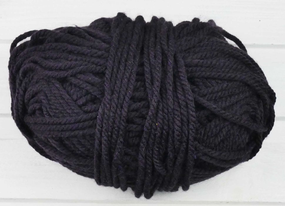 151.Włóczka 100%Akryl 200g