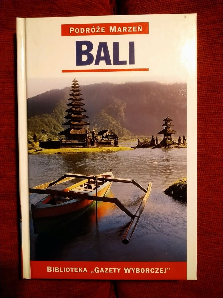 Bali. Pięknie ilustrowany przewodnik