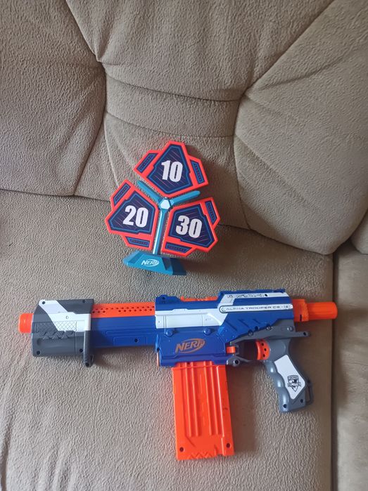Бластер/автомат Nerf