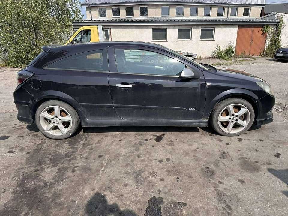 Części Astra H OPC 06r,1.9CDTI, Silnik Skrzynia Drzwi Lampa Maska Z20R