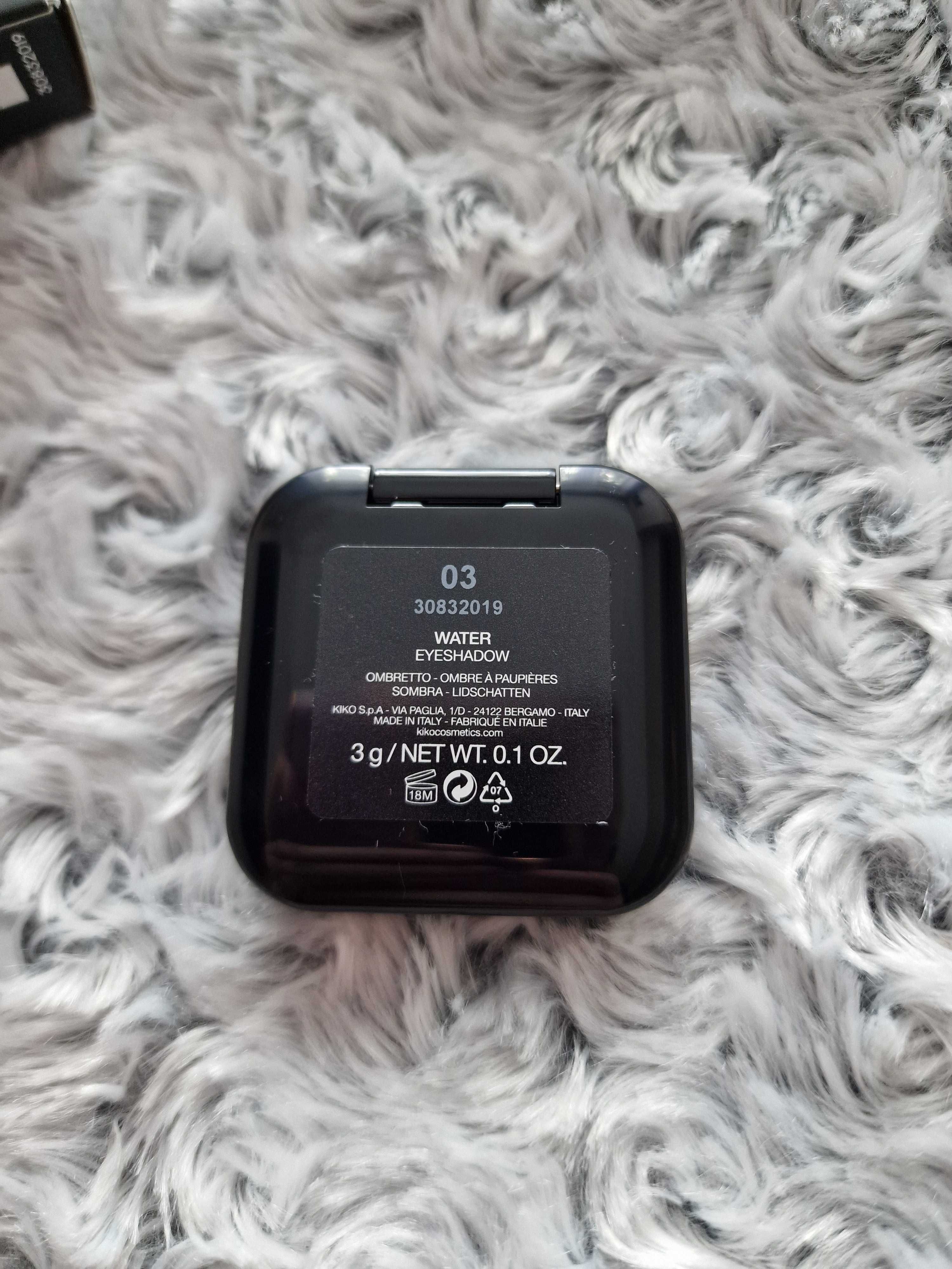 Cień do powiek Water Eyeshadow Kiko Milano odcień 03 Light Gold