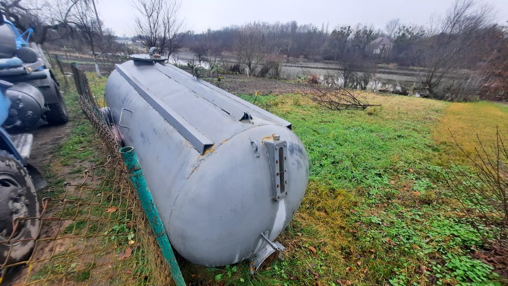 Продам бочку асенізаторну