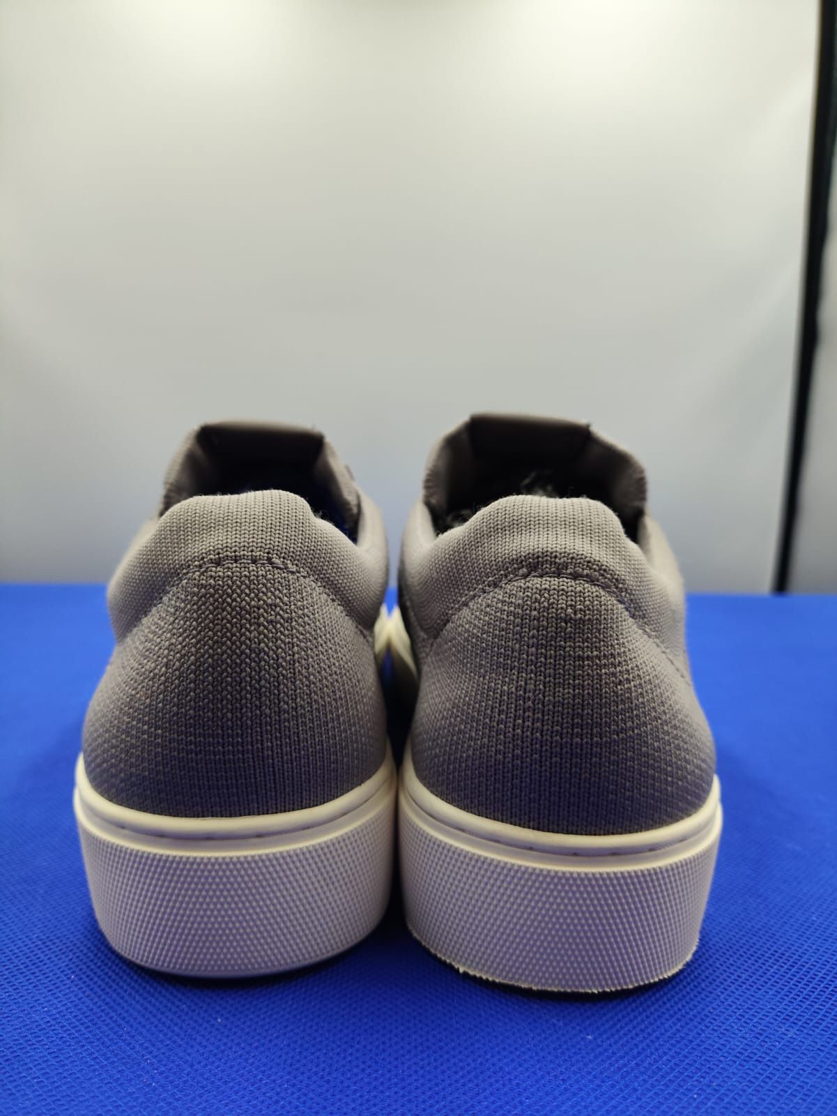 Кросівки UGG ( Bump) - 38 розмір. Оригінал