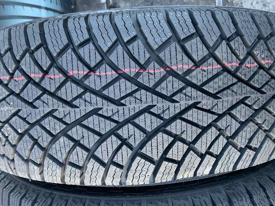 Шини нові 215/70 R16 Nokian зима, 2023р