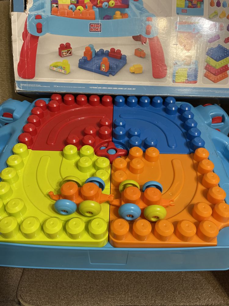 Конструктор Мега Блокс Розвиваючий столик Mega Bloks