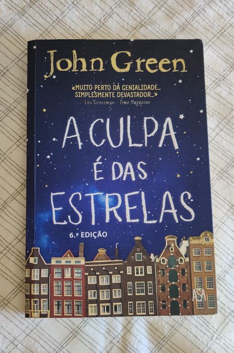 Livro A culpa é das esgrelas