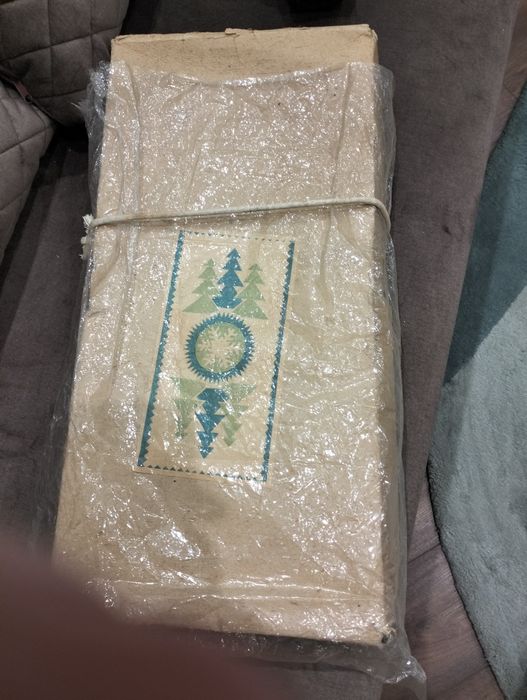 Ёлка искусственная