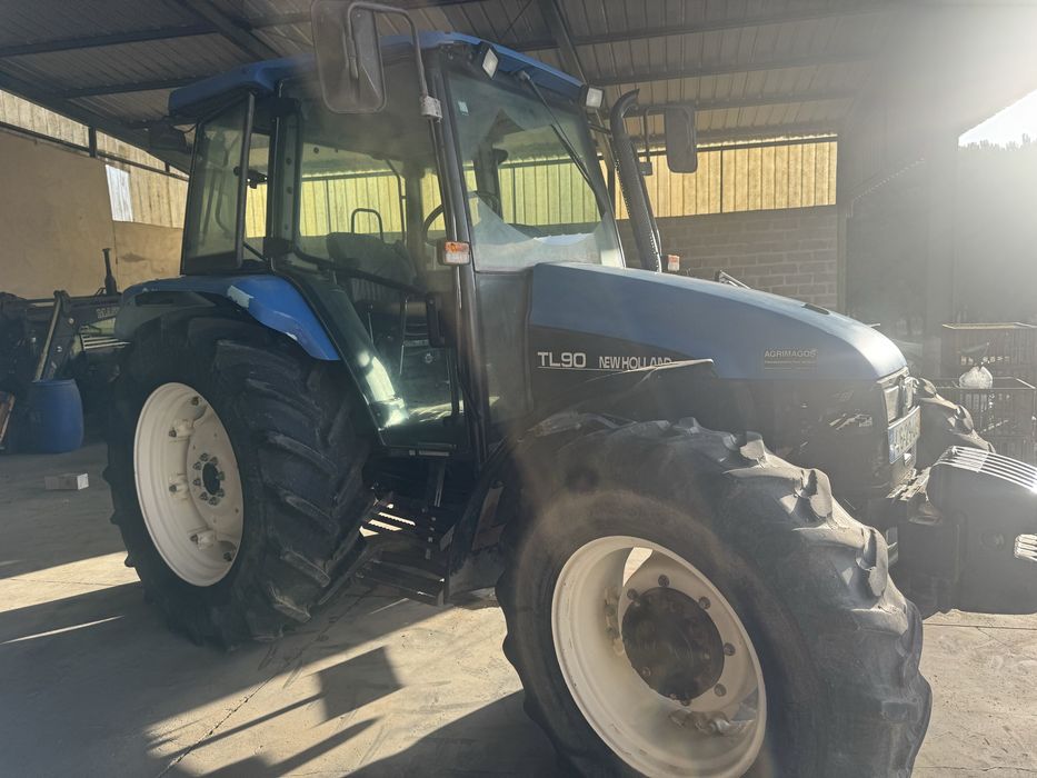 Tractor e alfaias agricolas