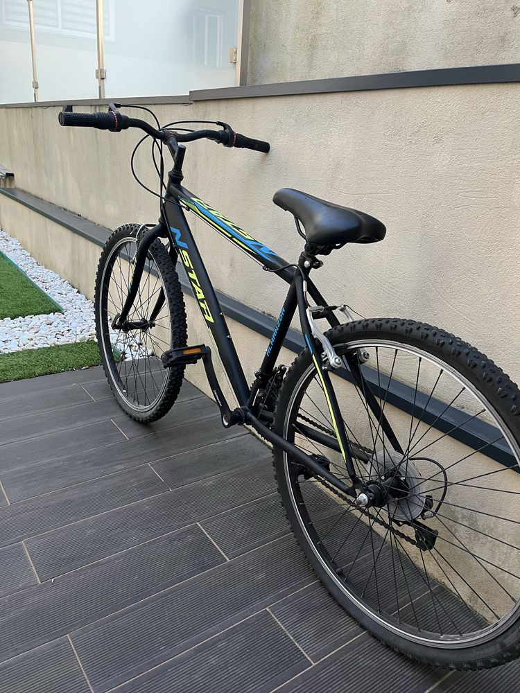 Bicicleta em muito bom estado