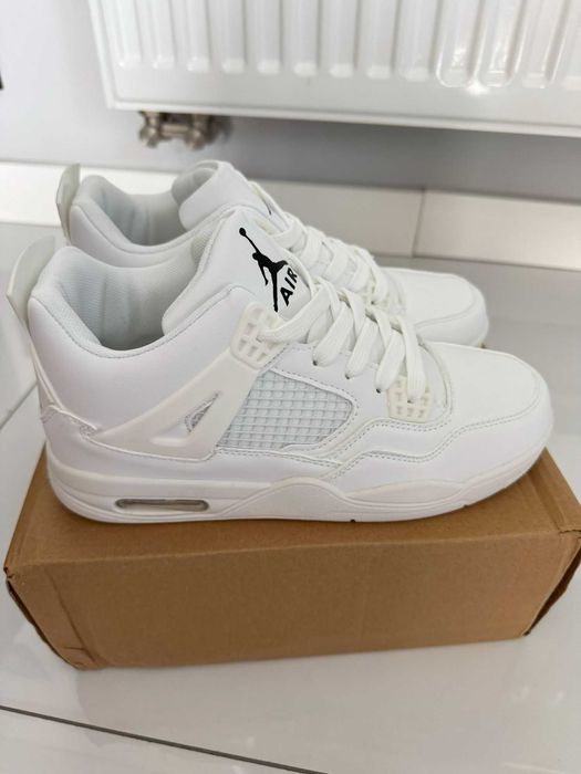 Buty sportowe białe JORDANy 4 r.38 sneakersy