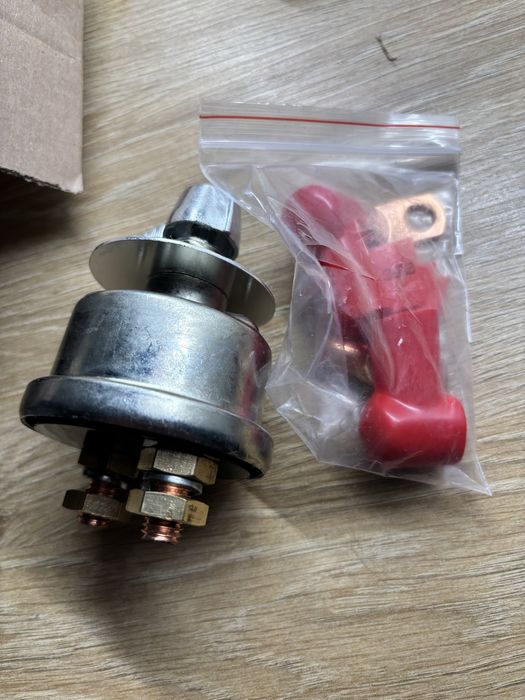 Spurtar a804 wyłącznik odłącznik akumulatora