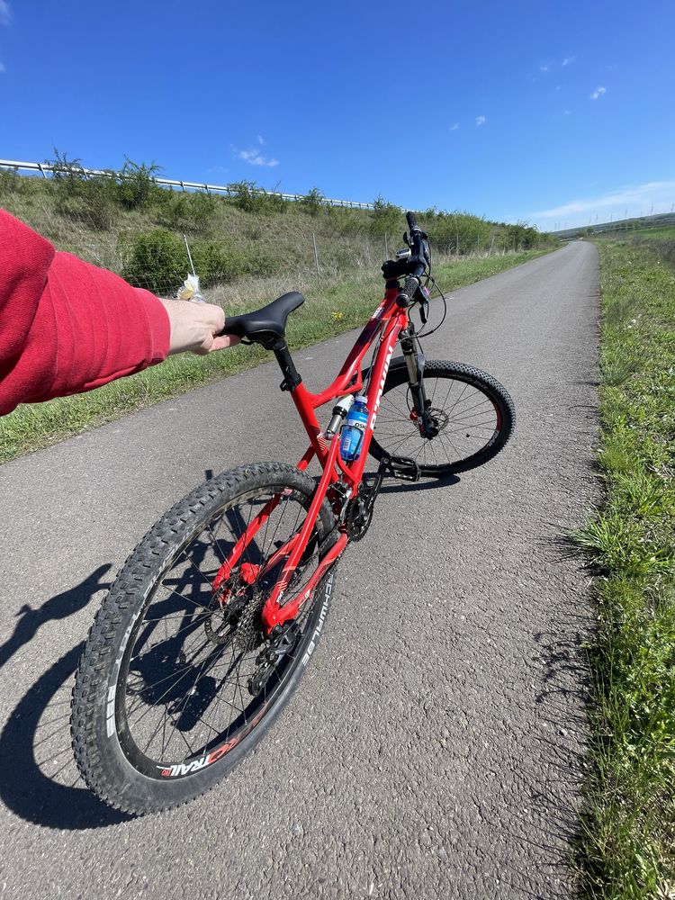 Full B’Twin Rockrider 540S – Rama XL / Koła 27.5”