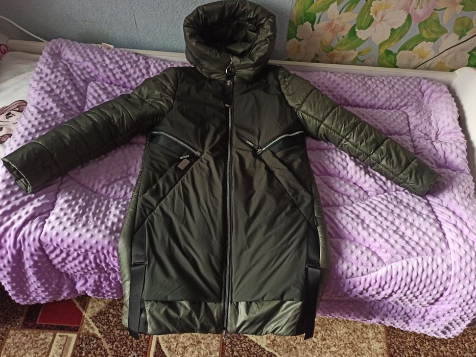 Курточка, пальто, пуховик зимовий