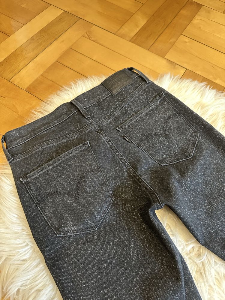 Spodnie jeansowe Levis