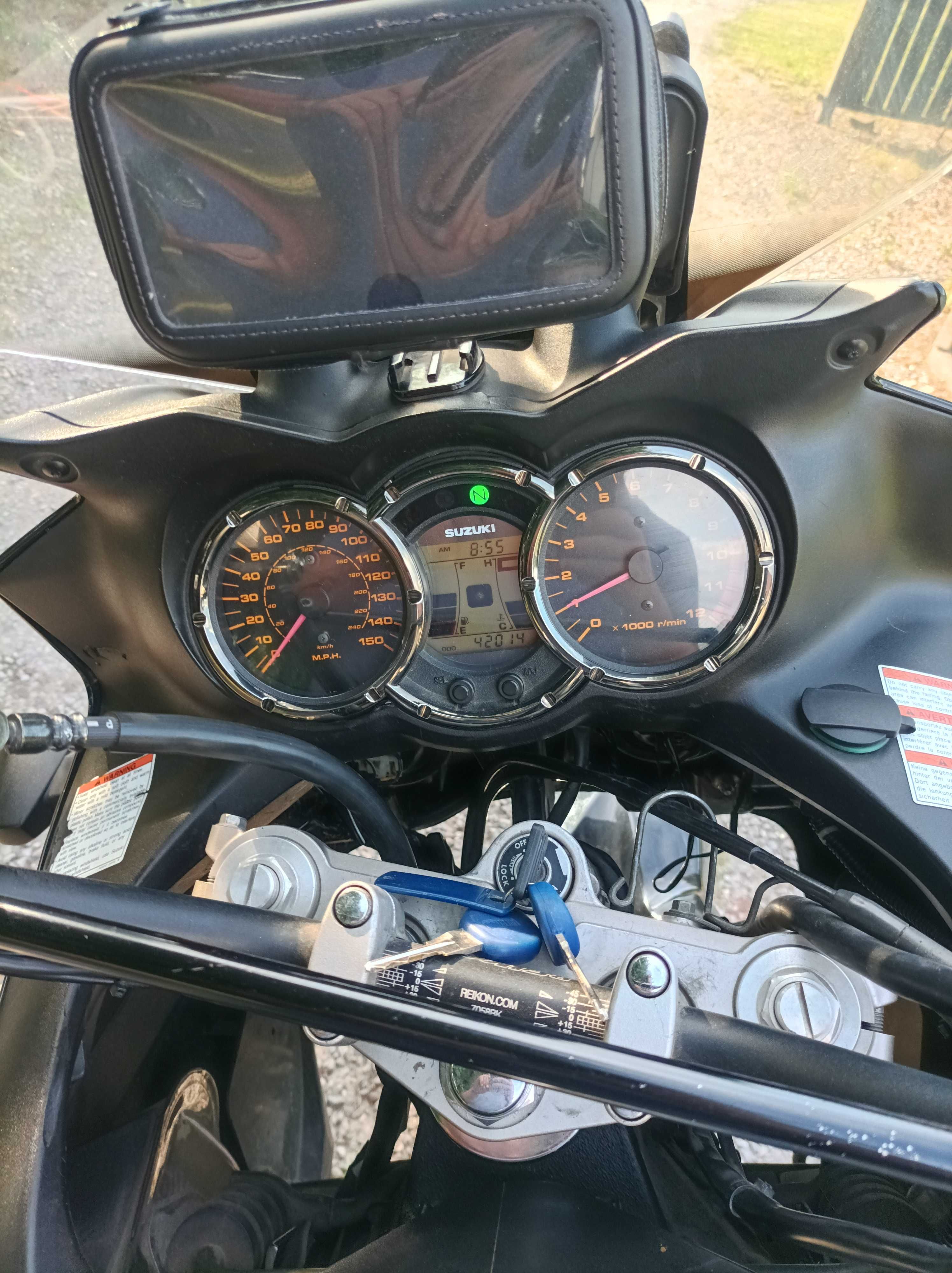 Sprzedam DL 1000 V strom
