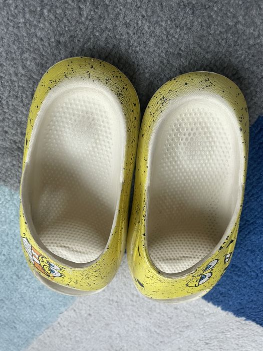 Klapki dla dziecka r. 33 dlugosc 21cm unisex