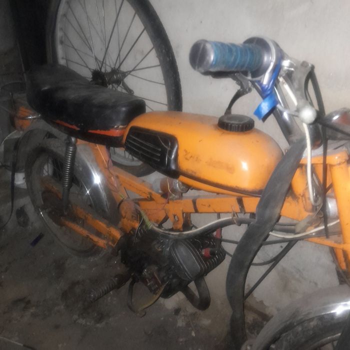 Продам мопед верховина