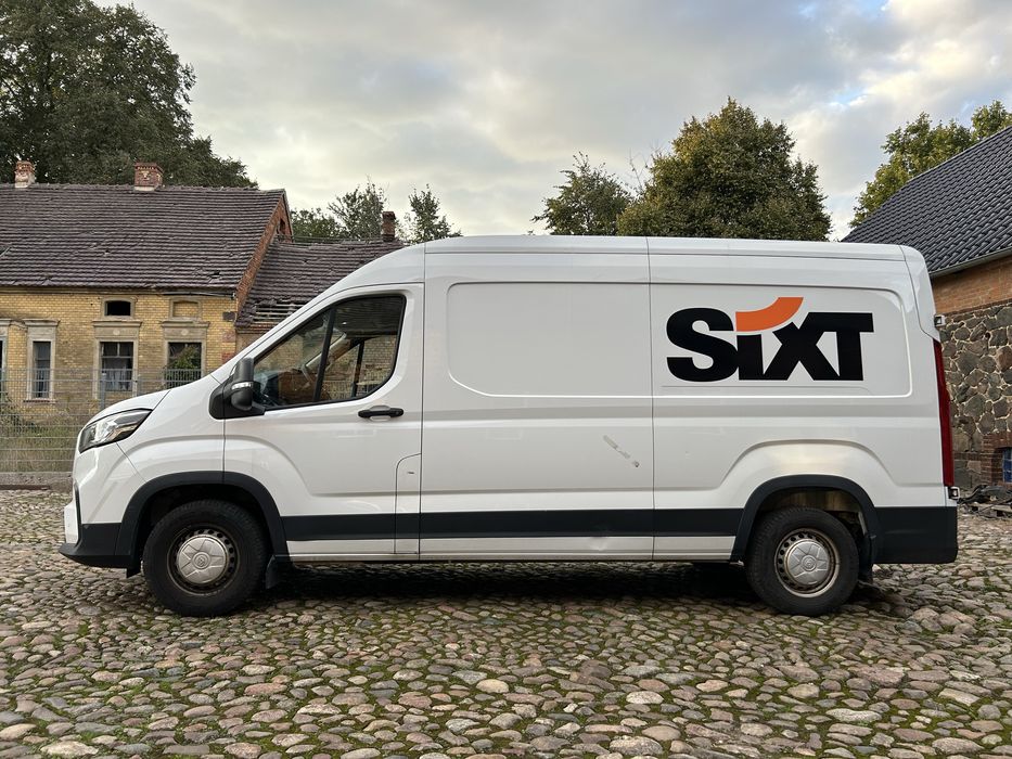 Samochód dostawczy Maxus Deliver 9 2023
