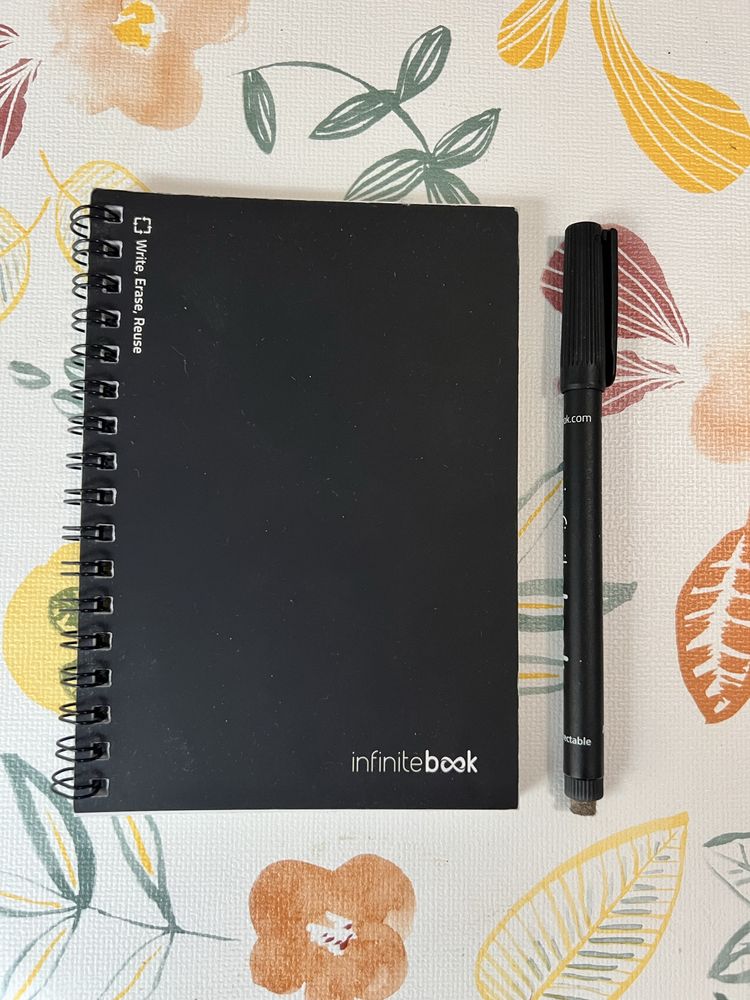 InfiniteBook Caderno reutilizável apagável de quadro inteligente - A4